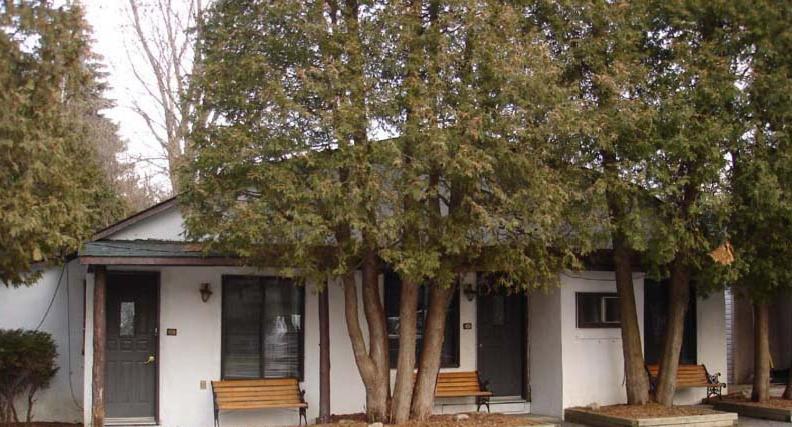 Chalet Beaconsfield Motel מראה חיצוני תמונה